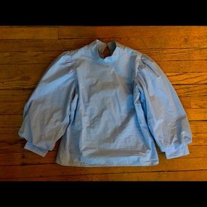 ✨SOLD ✨ Stradivarius Puff Sleeve Blouse